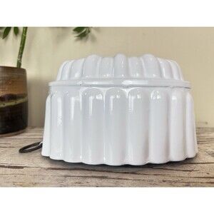 Vintage Dutch White Enamelware Jello Pudding Mold W/ Hanger Cottage Kitchen Home